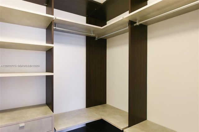 801 S Miami Ave 2510, Miami, FL 33130