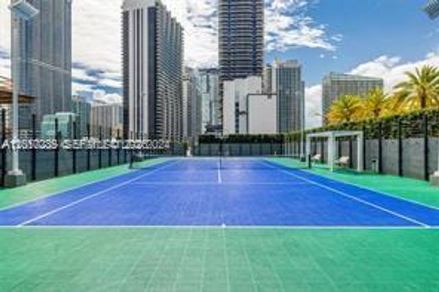 801 S Miami Ave 2510, Miami, FL 33130