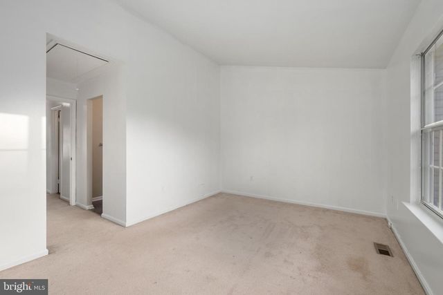 4198 BLUEBIRD DR, Waldorf, MD 20603