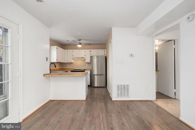 4198 BLUEBIRD DR, Waldorf, MD 20603