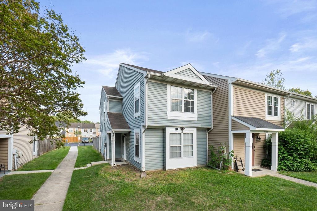 4198 BLUEBIRD DR, Waldorf, MD 20603
