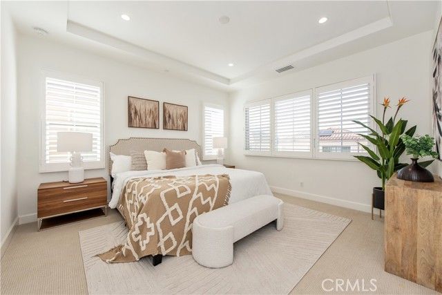 111 Omar, Irvine, CA 92620