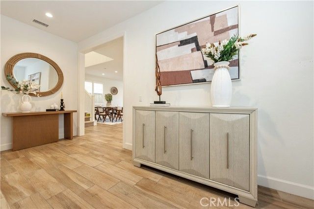 111 Omar, Irvine, CA 92620