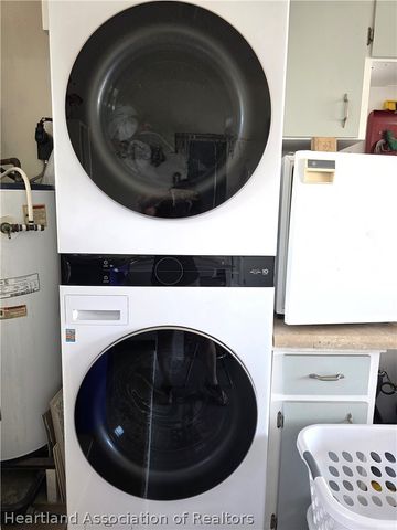 105 Hillcrest Street, Lake Placid, FL 33852