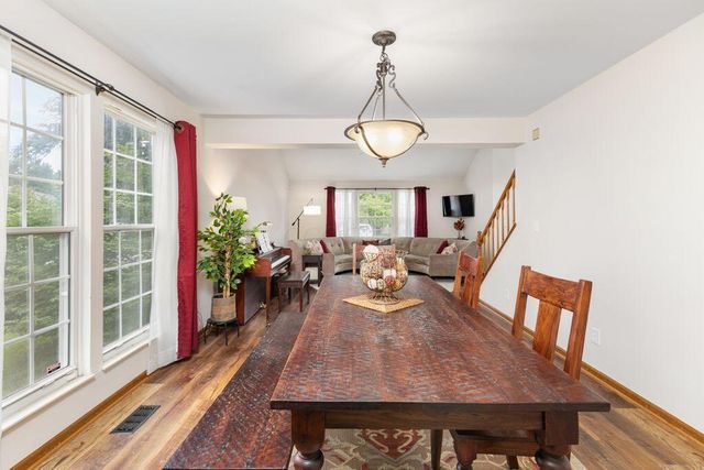 6844 Spruce Pine Drive, Columbus, OH 43235