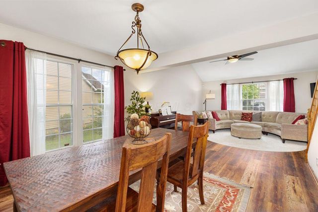 6844 Spruce Pine Drive, Columbus, OH 43235