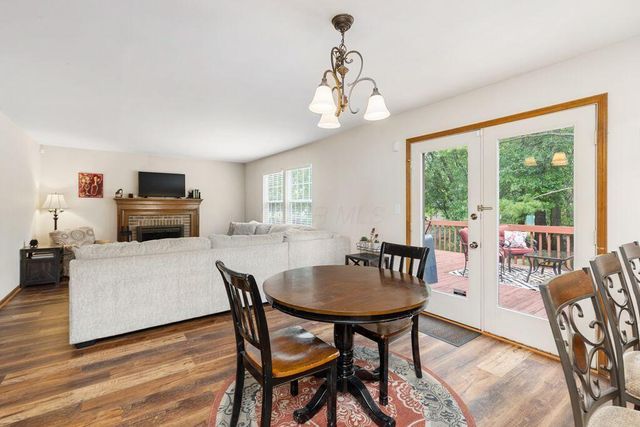 6844 Spruce Pine Drive, Columbus, OH 43235