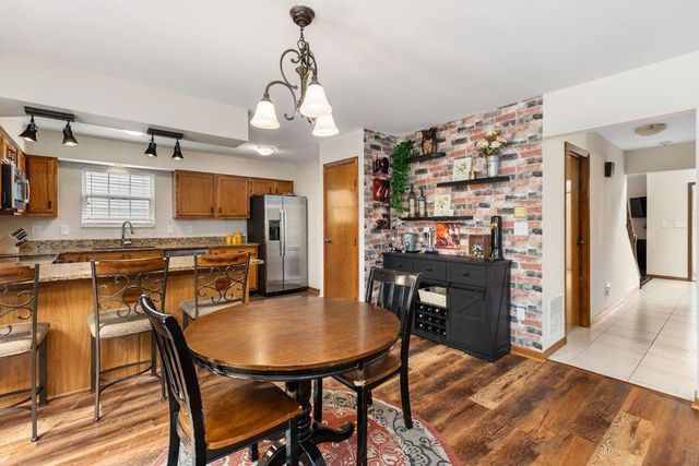 6844 Spruce Pine Drive, Columbus, OH 43235