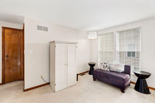6844 Spruce Pine Drive, Columbus, OH 43235