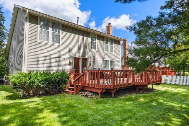 6844 Spruce Pine Drive, Columbus, OH 43235