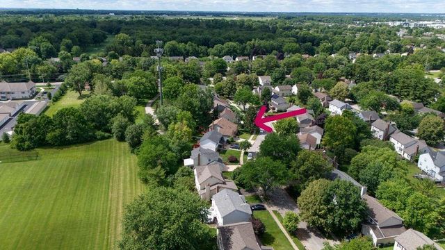 6844 Spruce Pine Drive, Columbus, OH 43235