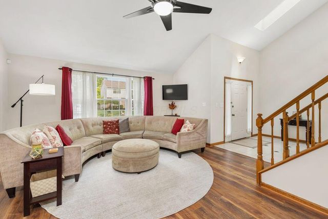 6844 Spruce Pine Drive, Columbus, OH 43235