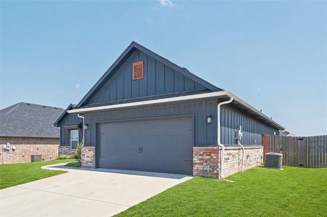 2805 Tulip Drive, Sherman, TX 75092