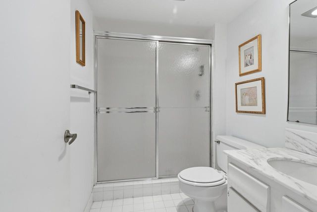 4900 N Ocean Blvd 303, Lauderdale By The Sea, FL 33308