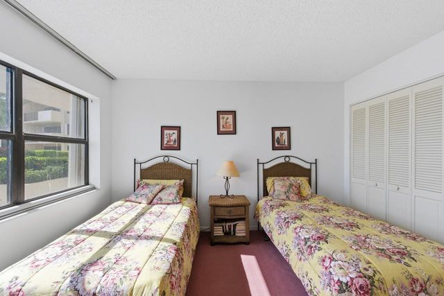 4900 N Ocean Blvd 303, Lauderdale By The Sea, FL 33308