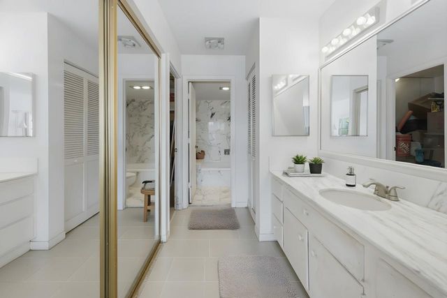 4900 N Ocean Blvd 303, Lauderdale By The Sea, FL 33308