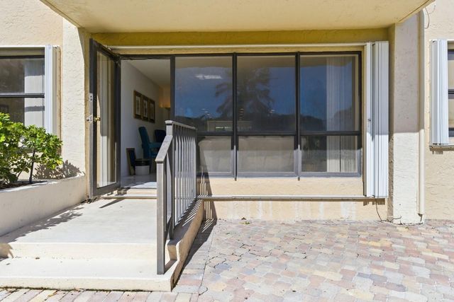 4900 N Ocean Blvd 303, Lauderdale By The Sea, FL 33308