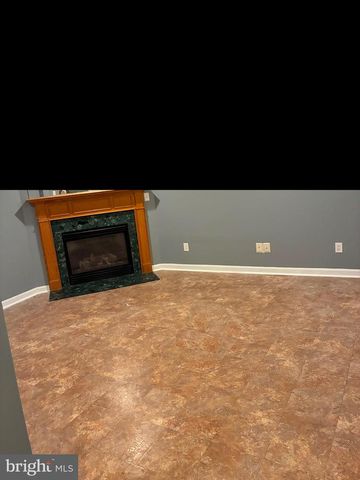 746 VILLAGER CIR, Baltimore, MD 21222
