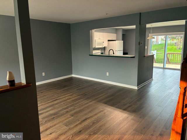 746 VILLAGER CIR, Baltimore, MD 21222