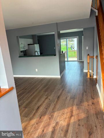 746 VILLAGER CIR, Baltimore, MD 21222