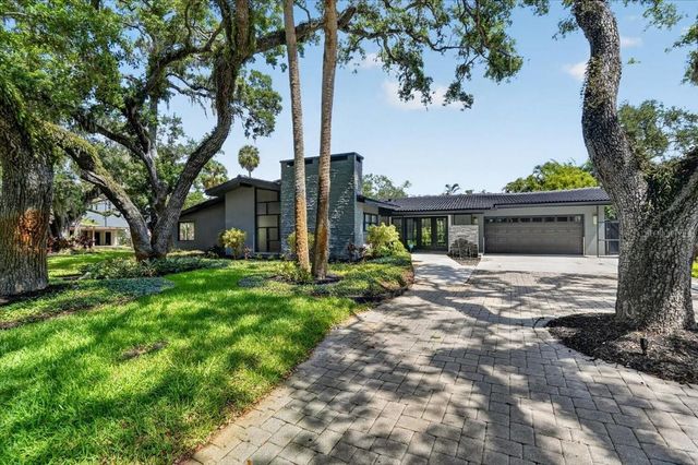 2708 N DUNDEE STREET, Tampa, FL 33629