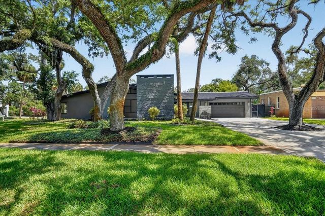 2708 N DUNDEE STREET, Tampa, FL 33629
