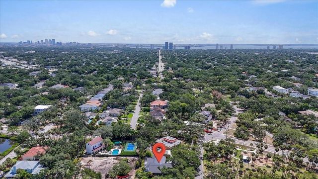 2708 N DUNDEE STREET, Tampa, FL 33629