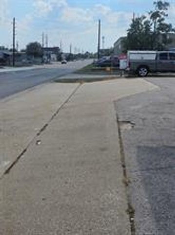 6203 Brittmoore Road, Houston, TX 77041