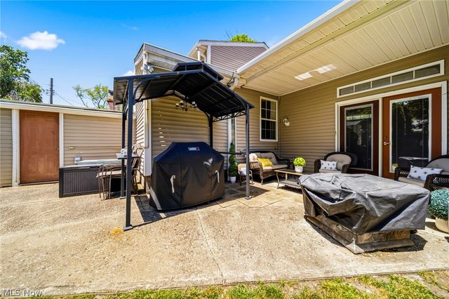 34212 Roberts Road, Eastlake, OH 44095