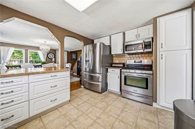 34212 Roberts Road, Eastlake, OH 44095