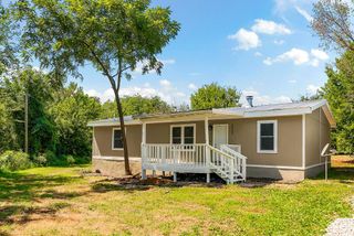 38500 W 339th Street, Osawatomie, KS 66064