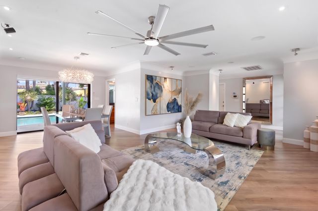 1107 SE 14TH Terrace, Deerfield Beach, FL 33441
