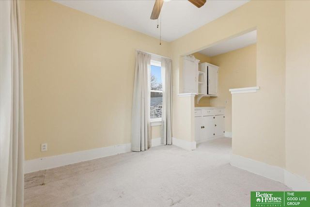 2204 N 48 Street, Omaha, NE 68104