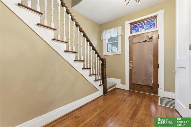 2204 N 48 Street, Omaha, NE 68104