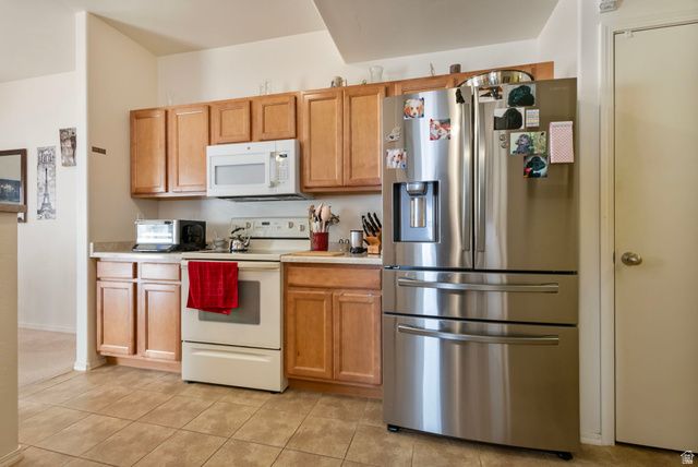 6633 W IVY GABLE DR, West Jordan, UT 84081