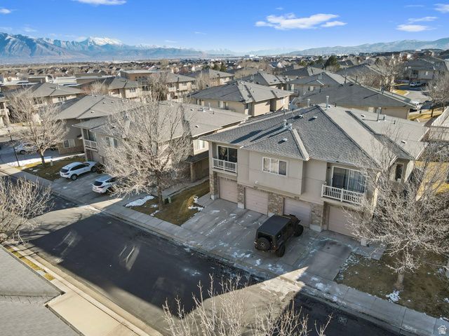 6633 W IVY GABLE DR, West Jordan, UT 84081