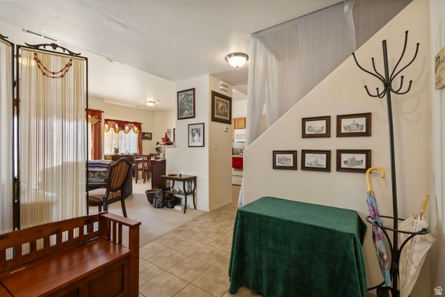 6633 W IVY GABLE DR, West Jordan, UT 84081