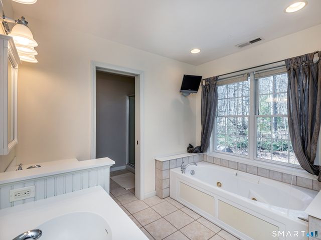 3 Weldon Court, Goshen, CT 06756