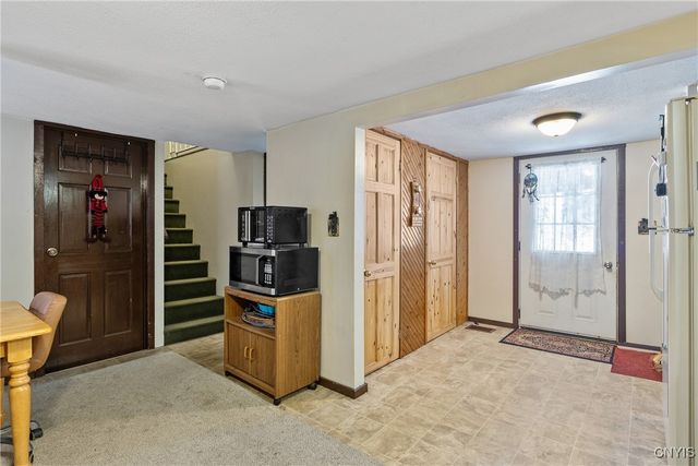 582 County Line Road 574, Granby, NY 13135