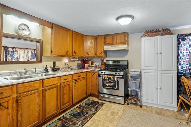 582 County Line Road 574, Granby, NY 13135