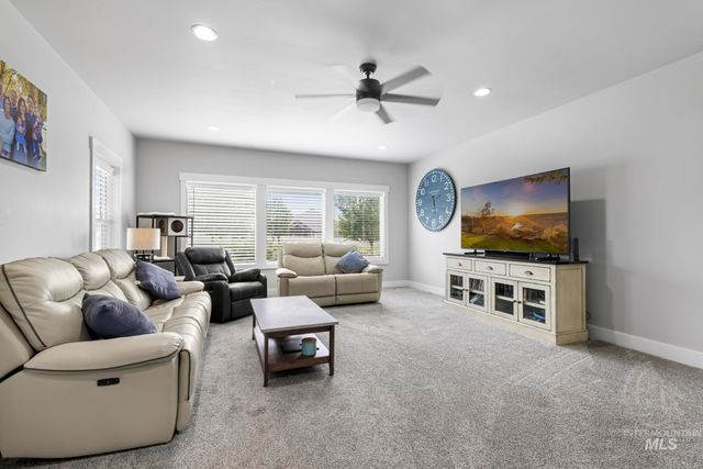 3826 Susan Cir, Kimberly, ID 83334
