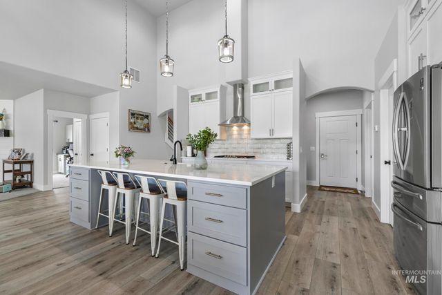 3826 Susan Cir, Kimberly, ID 83334