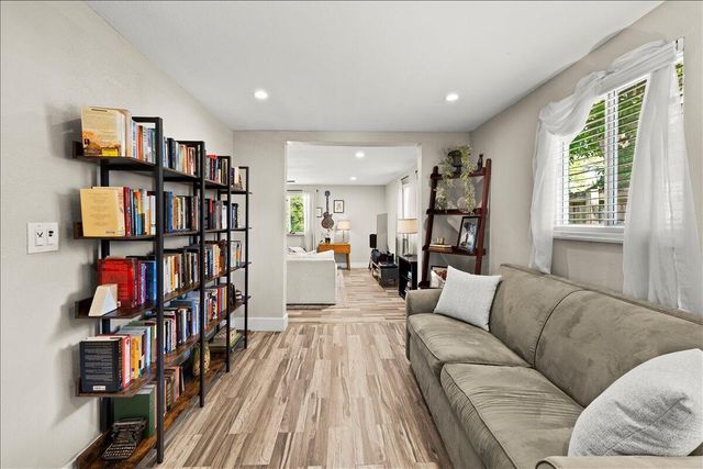 1421 NW 7th Terrace, Fort Lauderdale, FL 33311