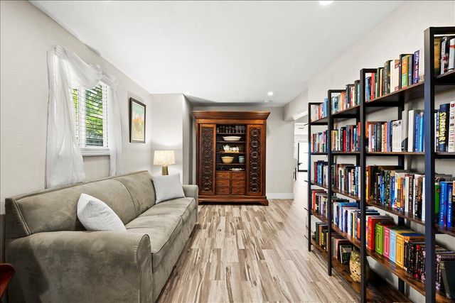 1421 NW 7th Terrace, Fort Lauderdale, FL 33311