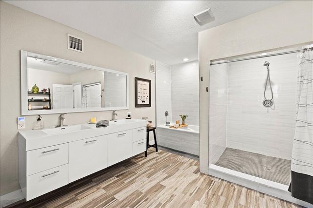 1421 NW 7th Terrace, Fort Lauderdale, FL 33311