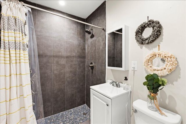 1421 NW 7th Terrace, Fort Lauderdale, FL 33311