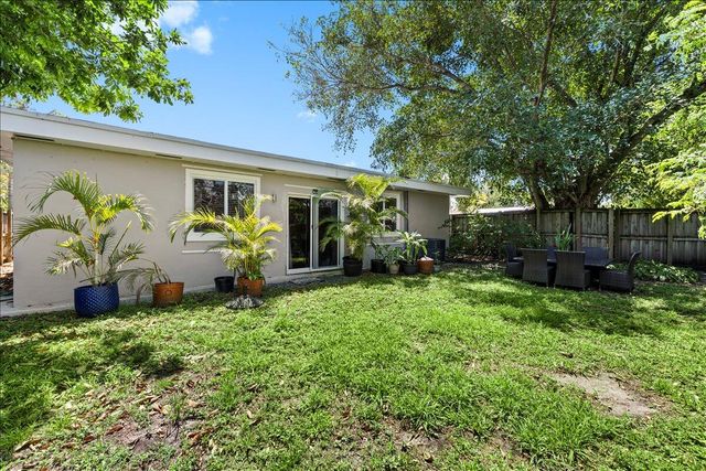 1421 NW 7th Terrace, Fort Lauderdale, FL 33311