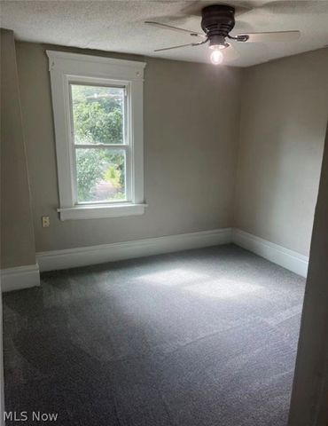 844 Sumner Street, Akron, OH 44311