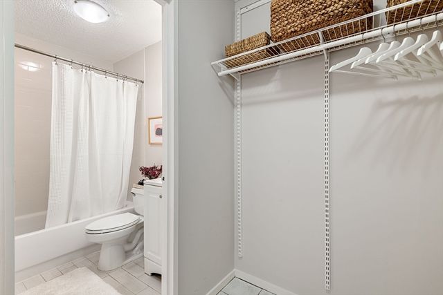 44 Washington St 915, Brookline, MA 02445