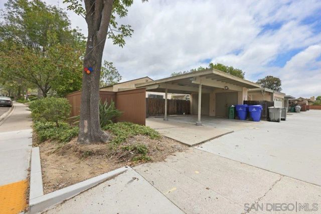 10769 Esmeraldas, San Diego, CA 92124